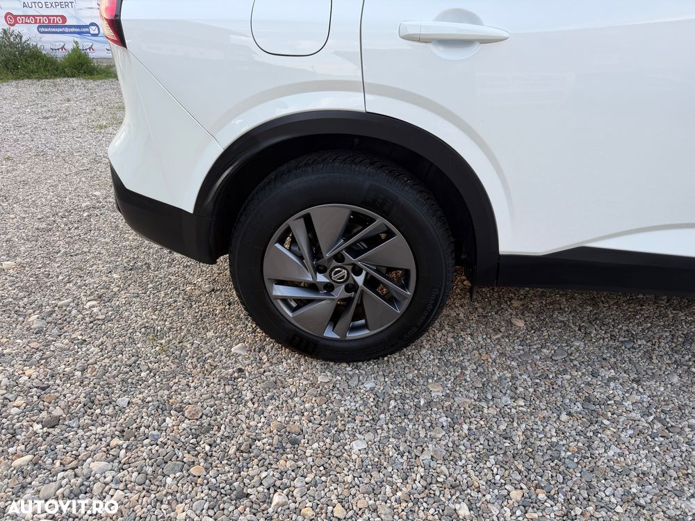Nissan Qashqai 1.3 DIG-T MHEV N-Connecta - 11