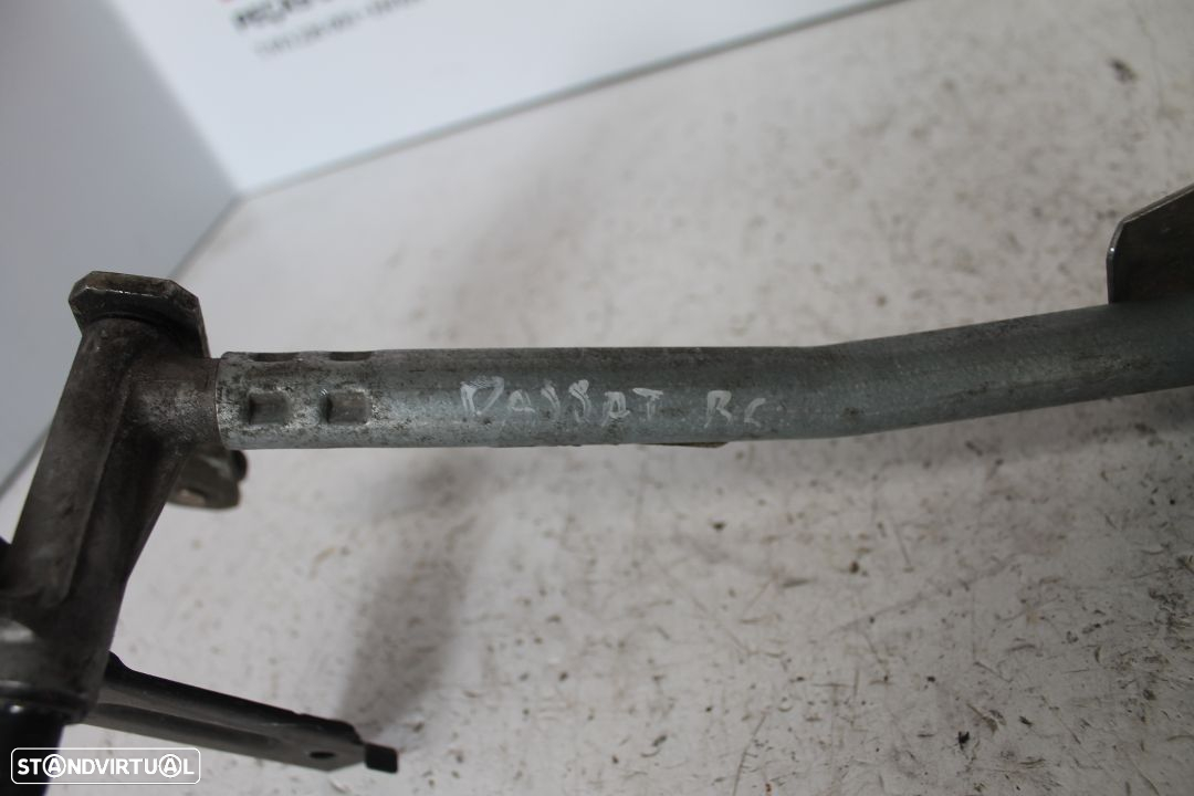Limpa Para Brisas VW Passat B6 - 5