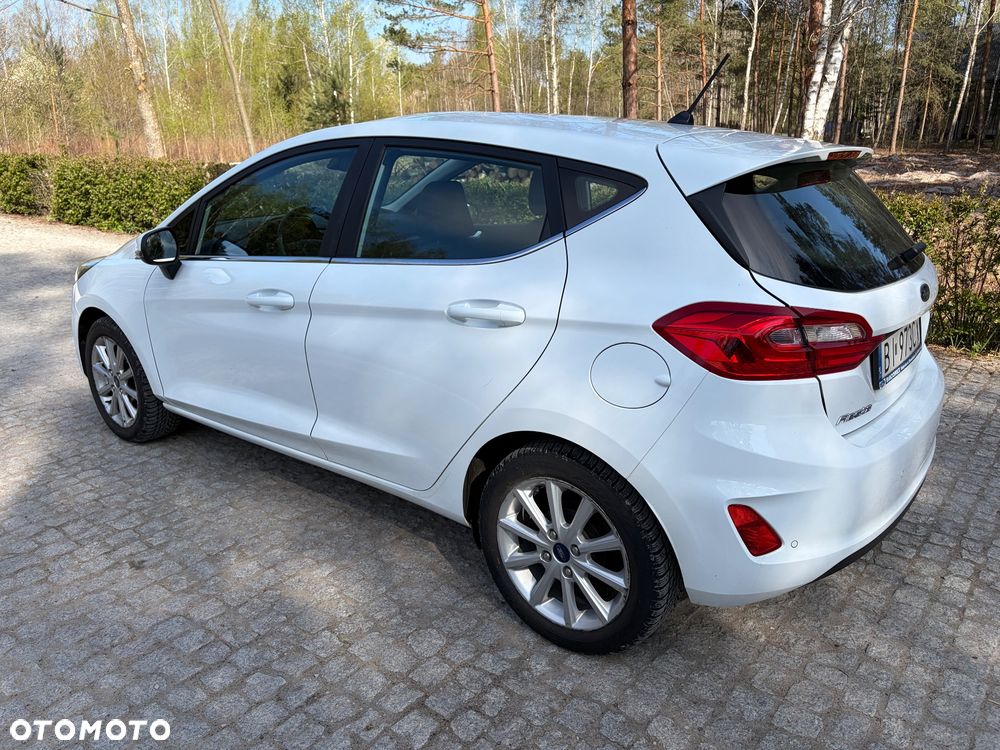 Ford Fiesta 1.1 Titanium - 8