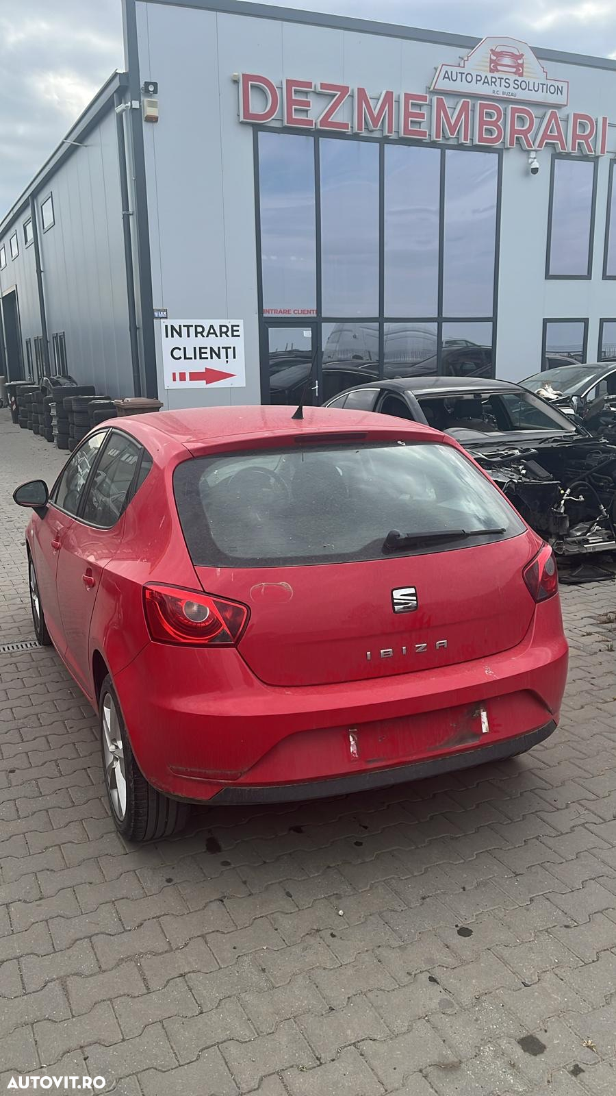 Dezmembram Seat Ibiza 1.4 benzina din 2014 - 3