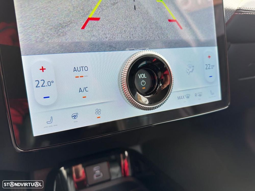 Ford Mustang Mach-E Standard - 41