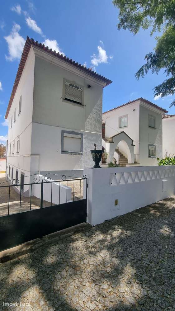 Para venda - Excelente Edifício em Évora - Grande imagem: 5/10