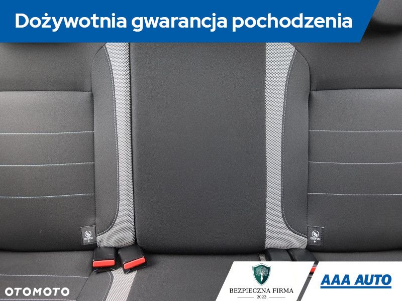 Dacia Sandero - 11