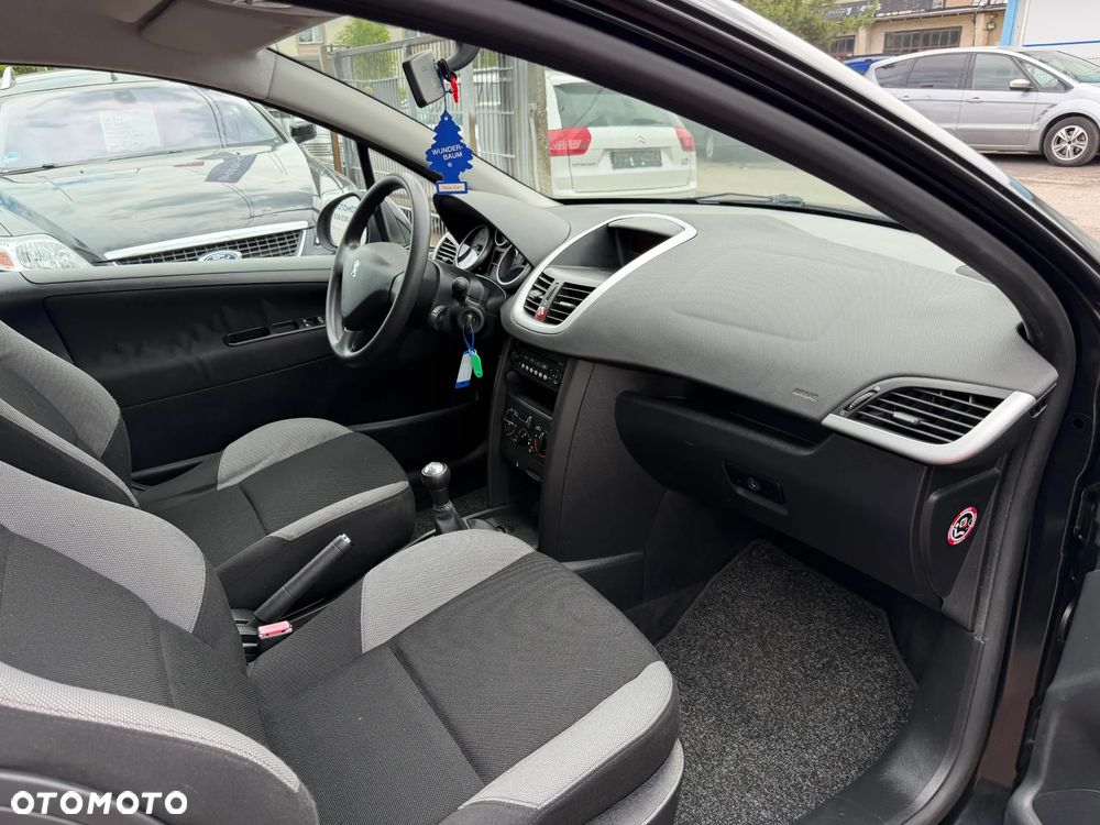 Peugeot 207 90 Tendance - 20
