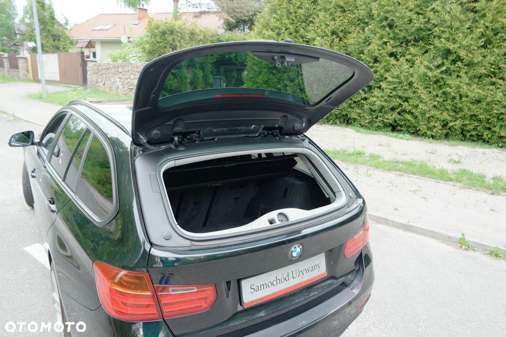 BMW Seria 3 - 34