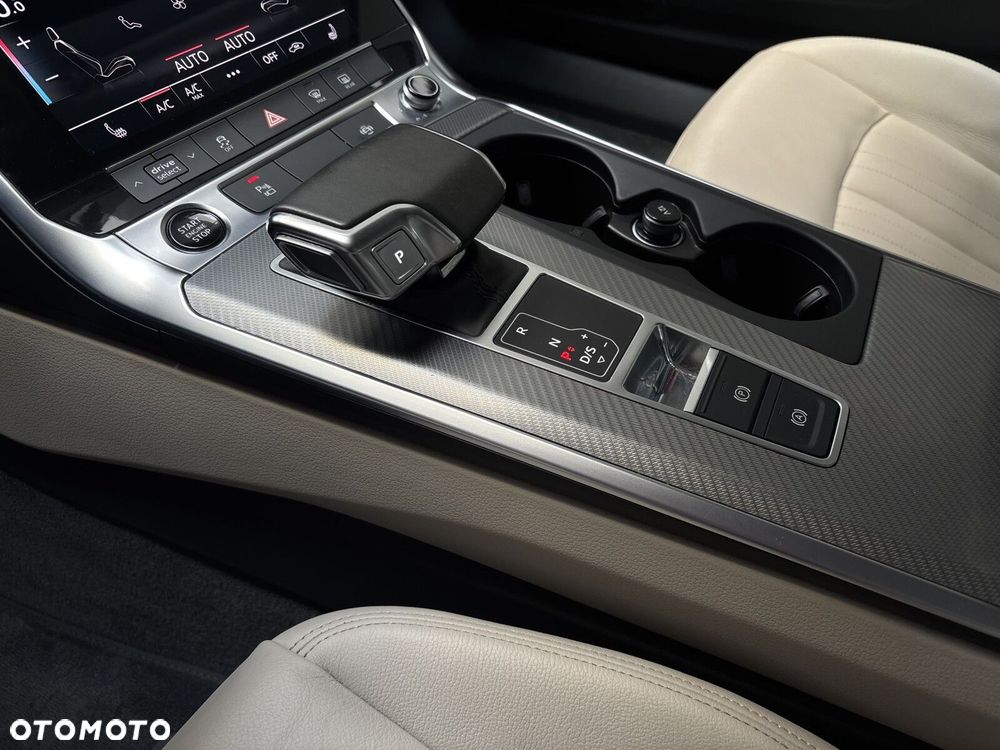 Audi A6 Avant - 19