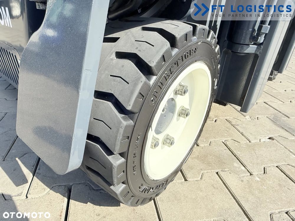 Combilift WÓZEK CZTEROKIERUNKOWY - WIELOKIERUNKOWY | COMBILIFT CB3000 | DIESEL | TRIPLEX 5500MM | PRZESUW WIDEŁ | POZYCJONER WIDEŁ | WOLNY SKOK | NOWE OPONY | PO SERWISIE | STAN IDEALNY - 32
