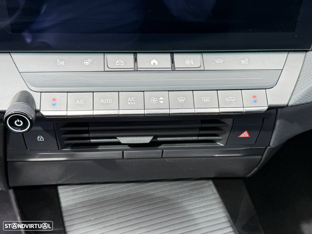 Opel Astra 1.2 T GS Line - 17