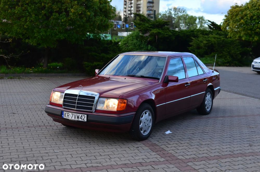 Mercedes-Benz W124 (1984-1993) - 1