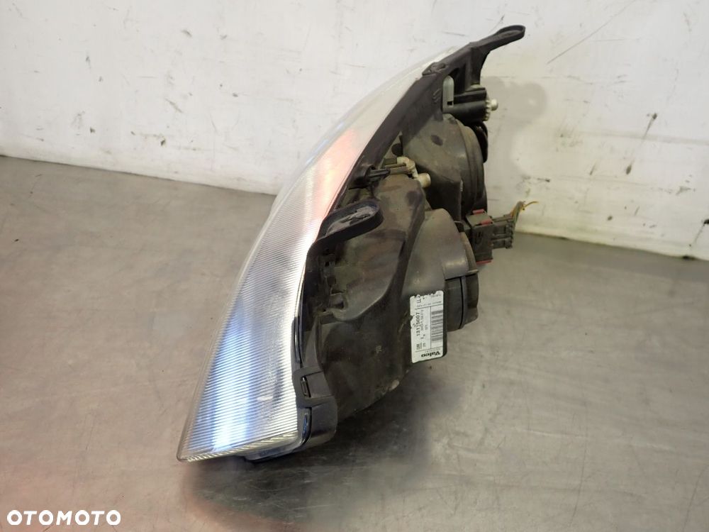 LAMPA PRAWA PRZEDNIA OPEL CORSA C - 7