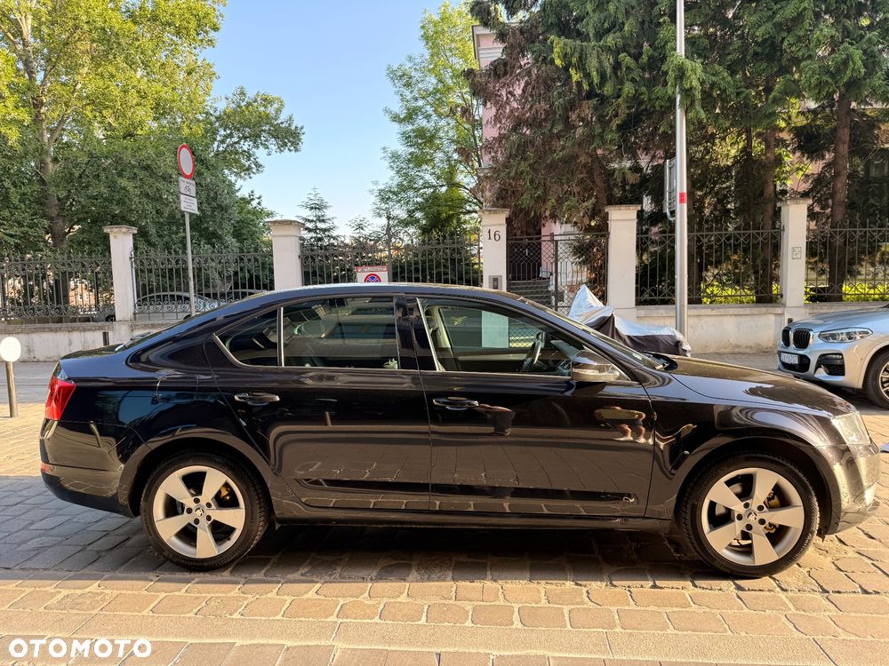Skoda Octavia 1.4 TSI Ambition - 4