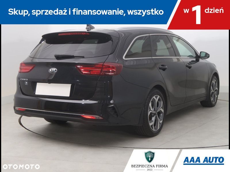 Kia Ceed - 6