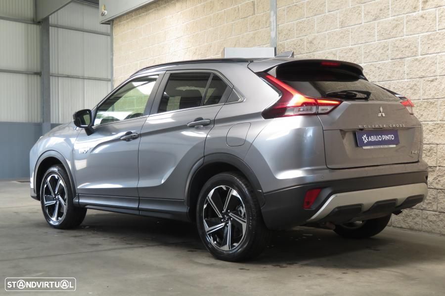 Mitsubishi Eclipse Cross 2.4 PHEV Black Edition - 4