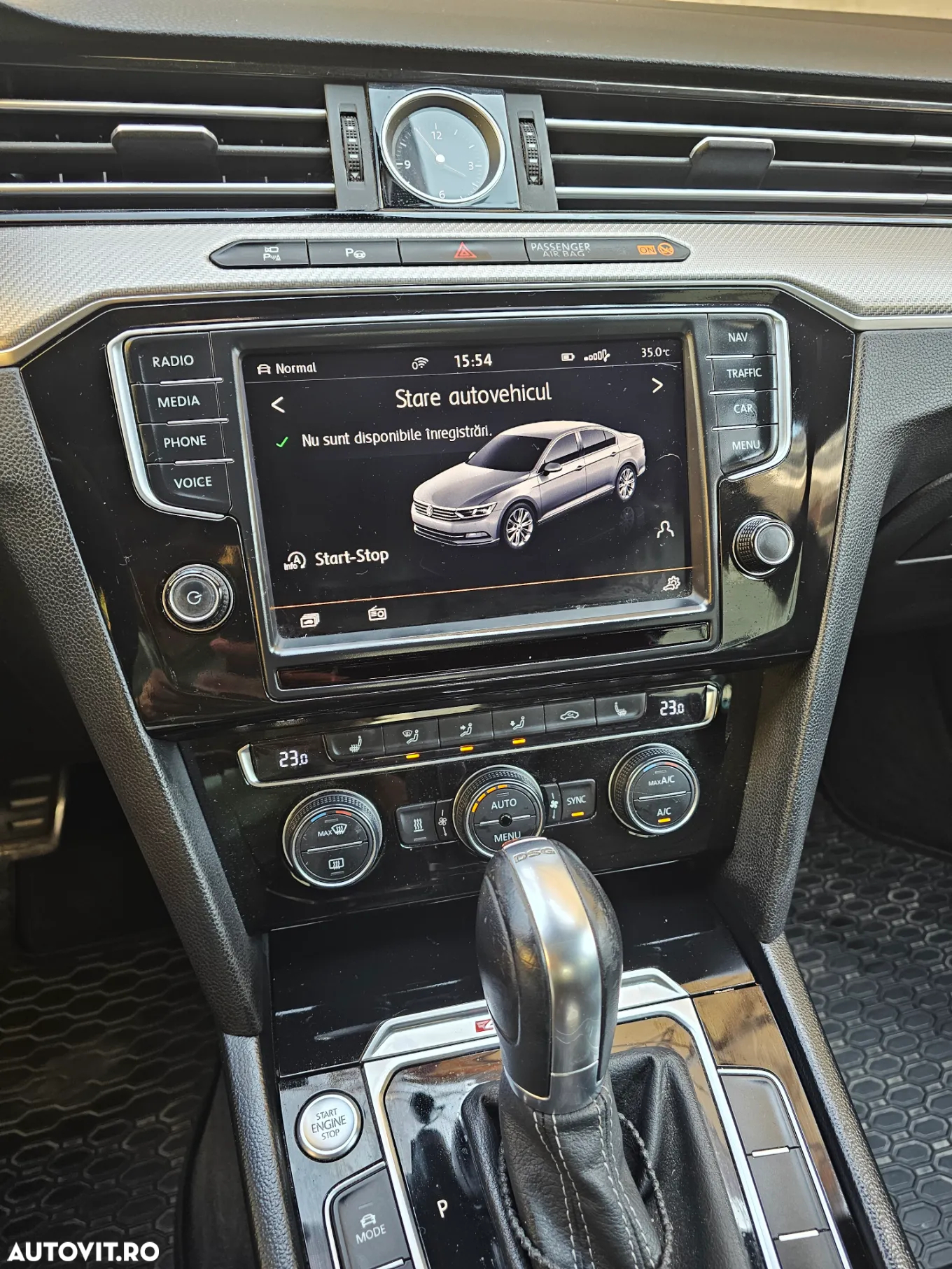 Volkswagen Passat - 8