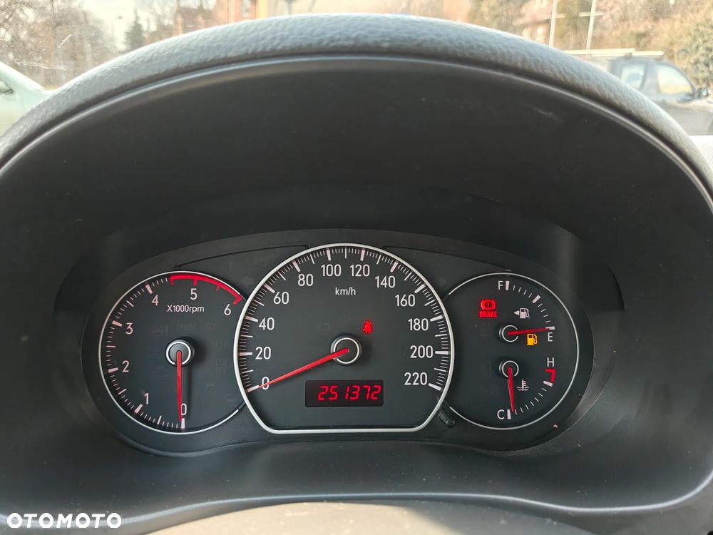Suzuki SX4 1.9 DDiS DPF Streetline 4x2 Club - 22