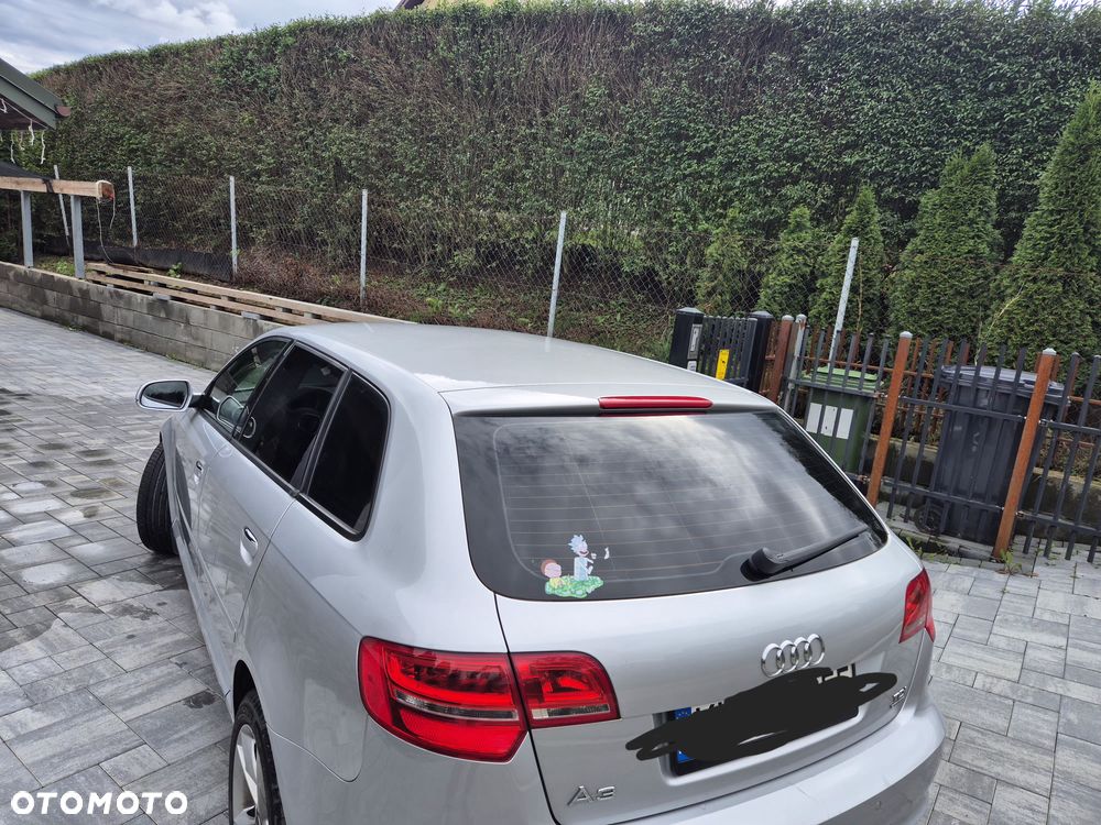 Audi A3 Sportback - 4