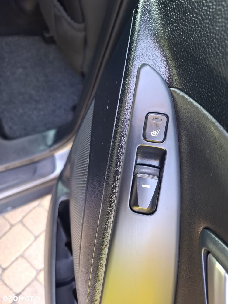 Hyundai ix35 1.7 CRDi Comfort 2WD - 17