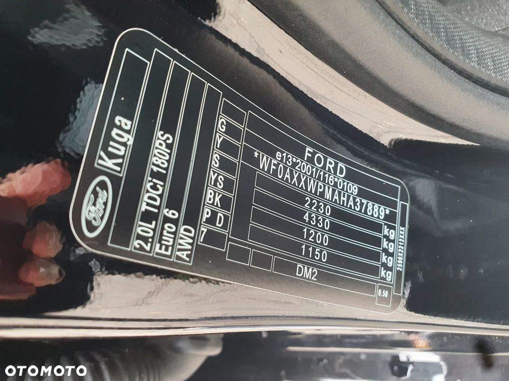 Ford Kuga 2.0 TDCi 4x4 Vignale - 25