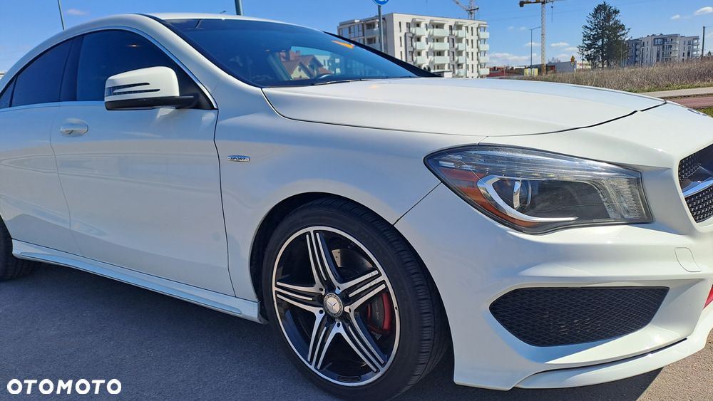 Mercedes-Benz CLA - 10
