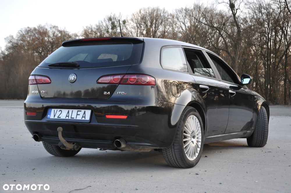Alfa Romeo 159 Sportwagon 2.4JTDM Q4 Distinctive - 13