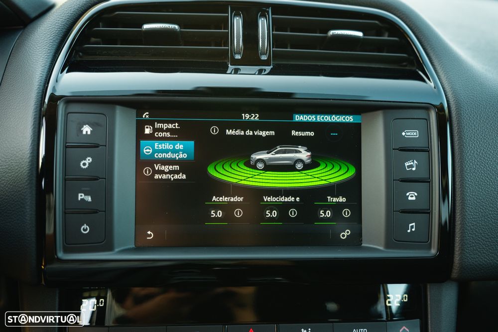 Jaguar F-Pace 2.0 i4D Pure - 32