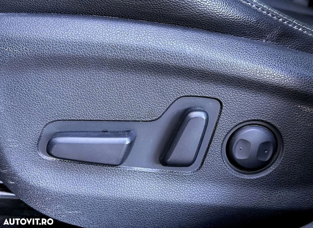 Hyundai Tucson 2.0 CRDI 4WD Automatik Intro Edition - 16