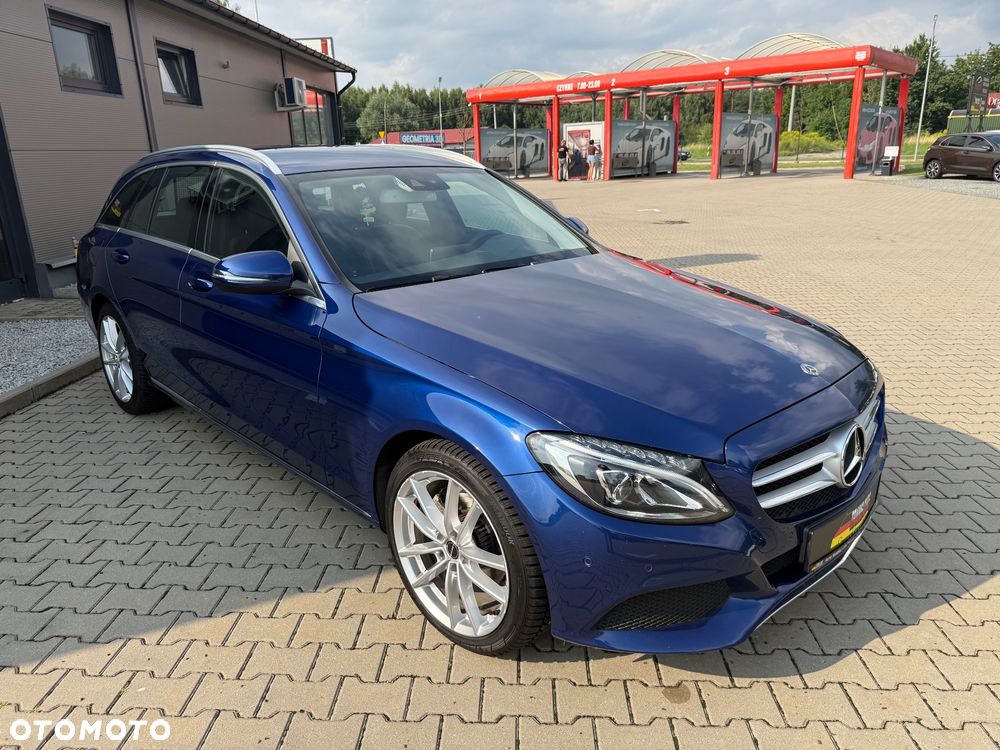 Mercedes-Benz Klasa C 180 (BlueEFFICIENCY) 7G-TRONIC Avantgarde - 10