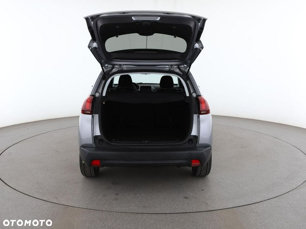 Peugeot 2008 1.2 Pure Tech Style S&S - 20