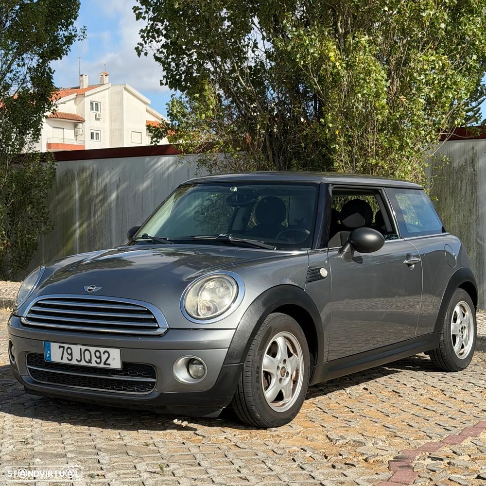 MINI 3 Portas Cooper D - 3