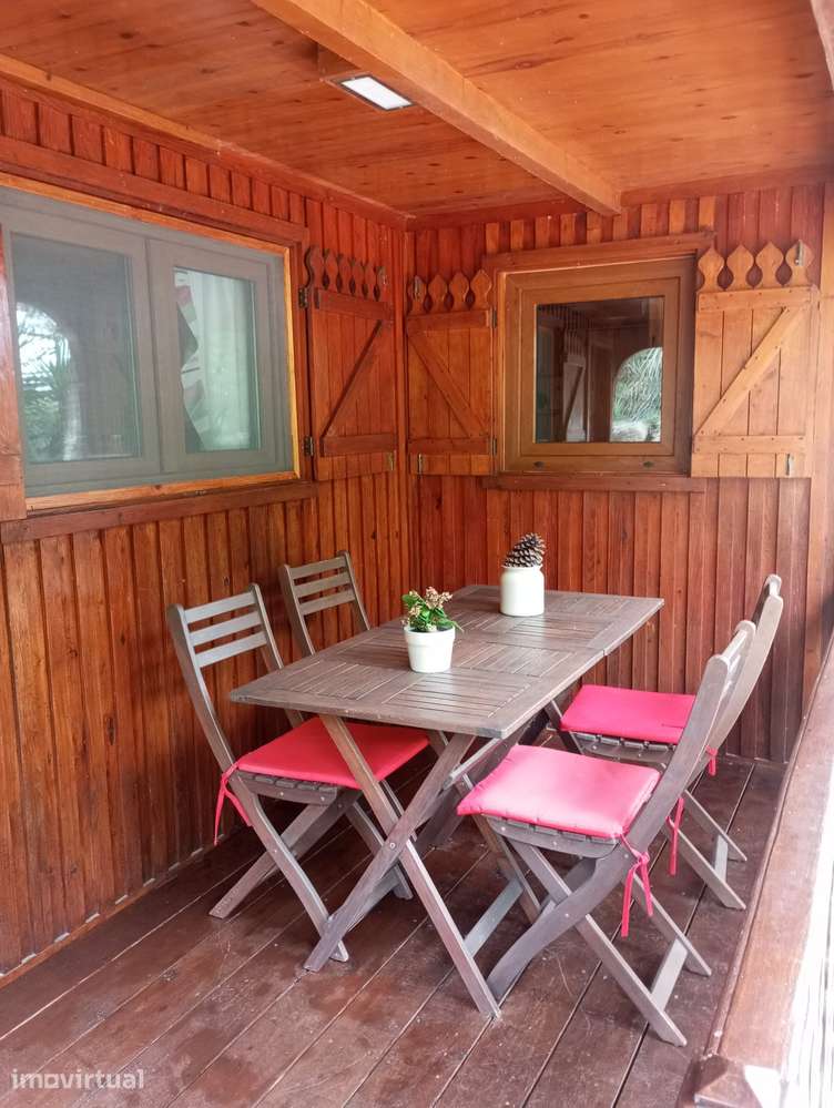 Chalet T1+1 com jardim e piscina perto da Praia Grande - Grande imagem: 3/9