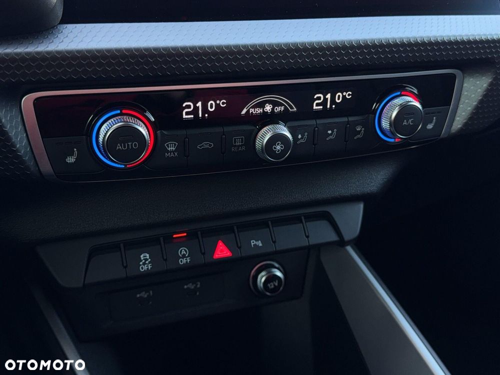 Audi A1 Sportback 35 TFSI Advanced S tronic - 25