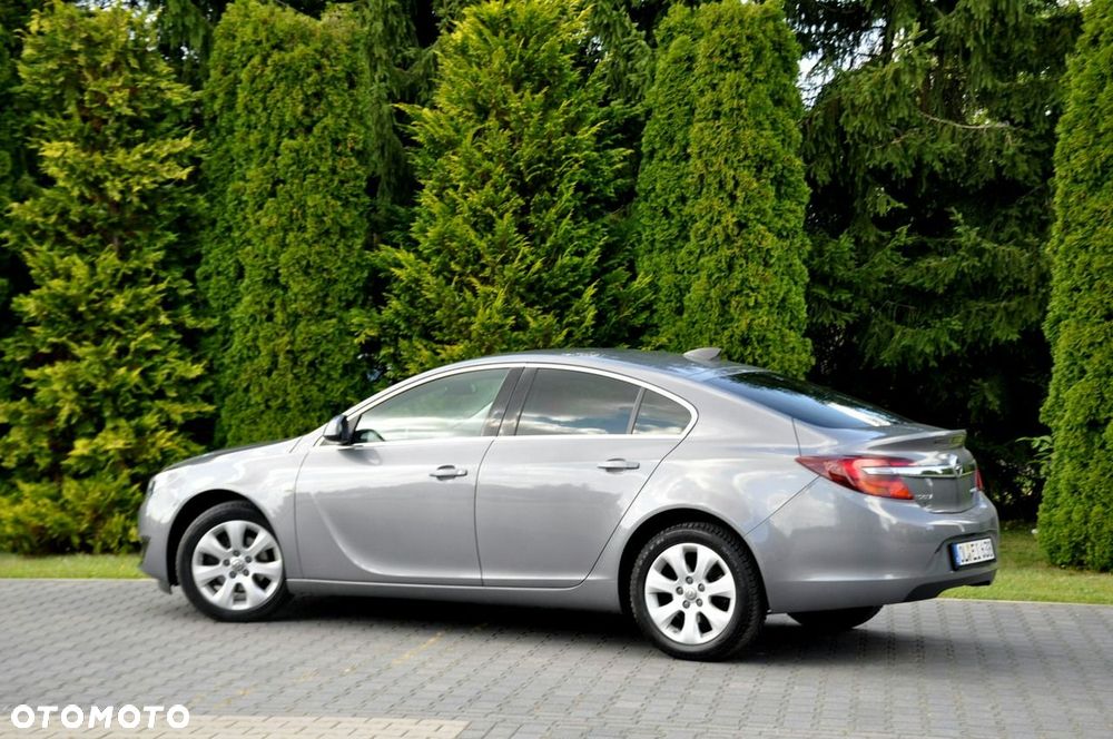 Opel Insignia - 13