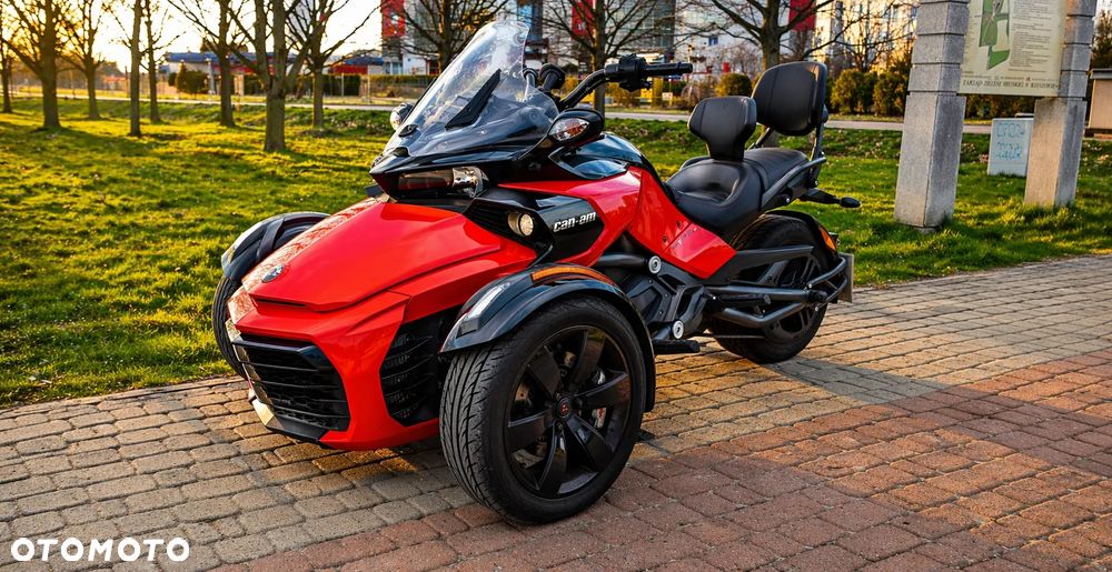 Can-Am Spyder - 5