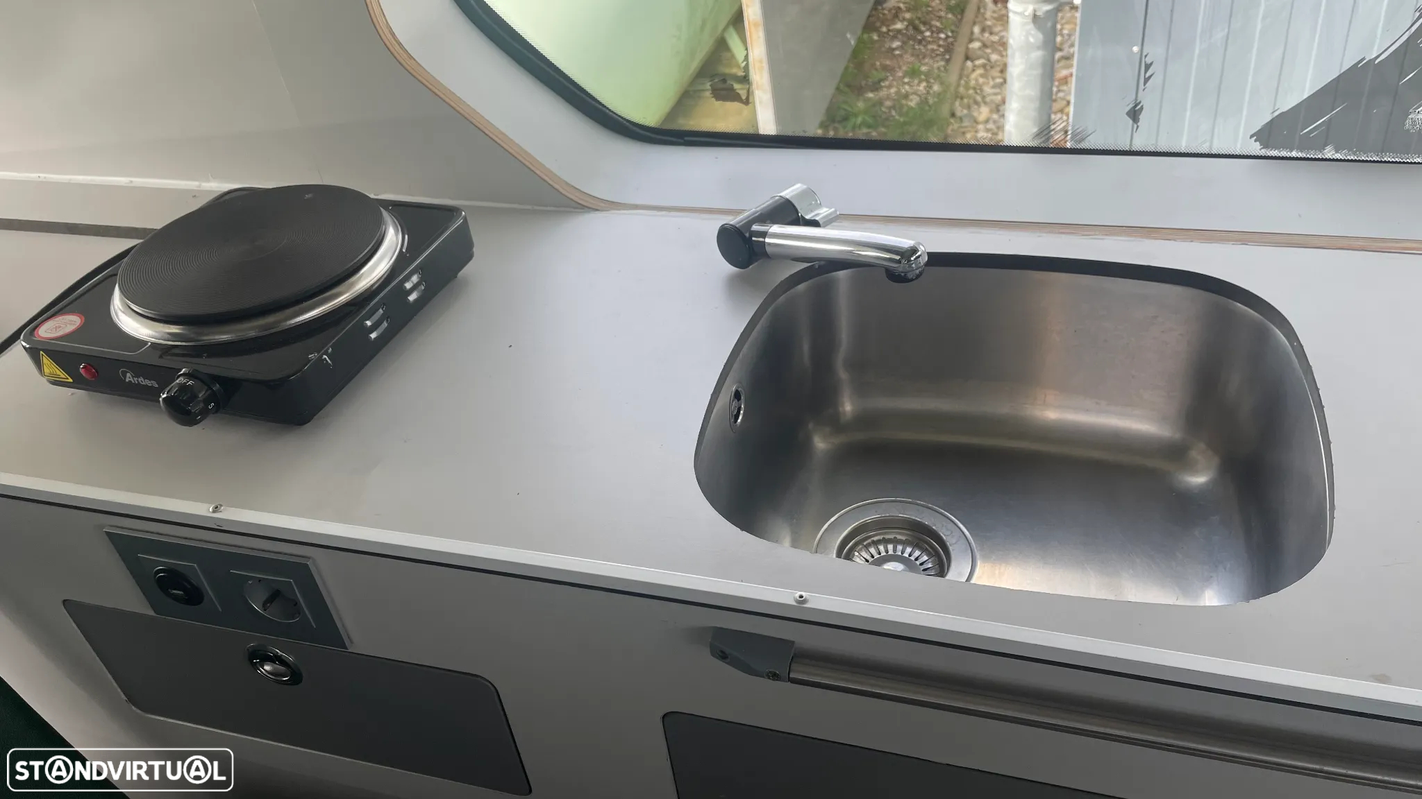Fiat Talento Fiat Talento Campervan | 2 Lugares para Dormir | Cozinha | Pronto para Viajar - 16