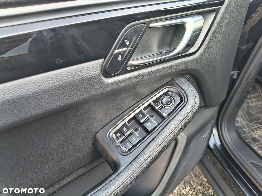 Porsche Macan PDK - 22