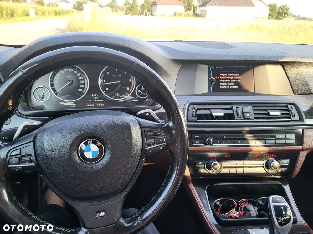 BMW Seria 5 535d xDrive - 9