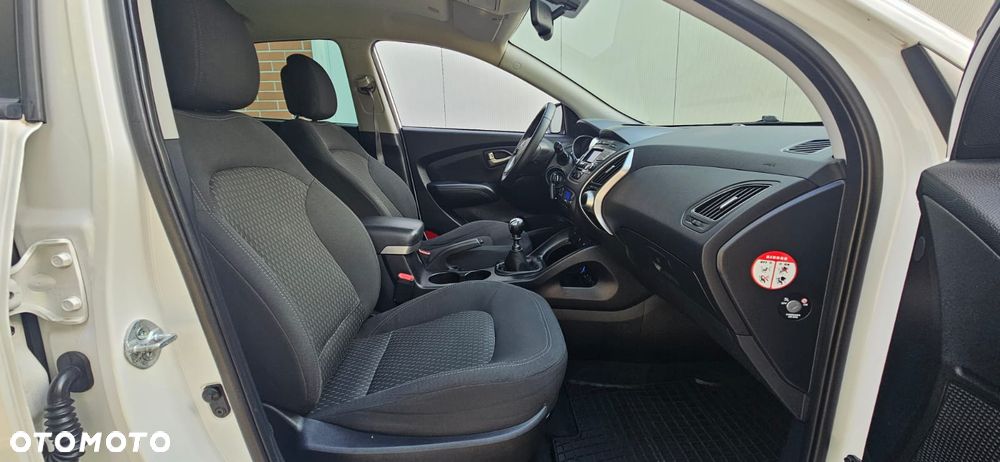 Hyundai ix35 1.6 GDI Comfort 2WD - 24