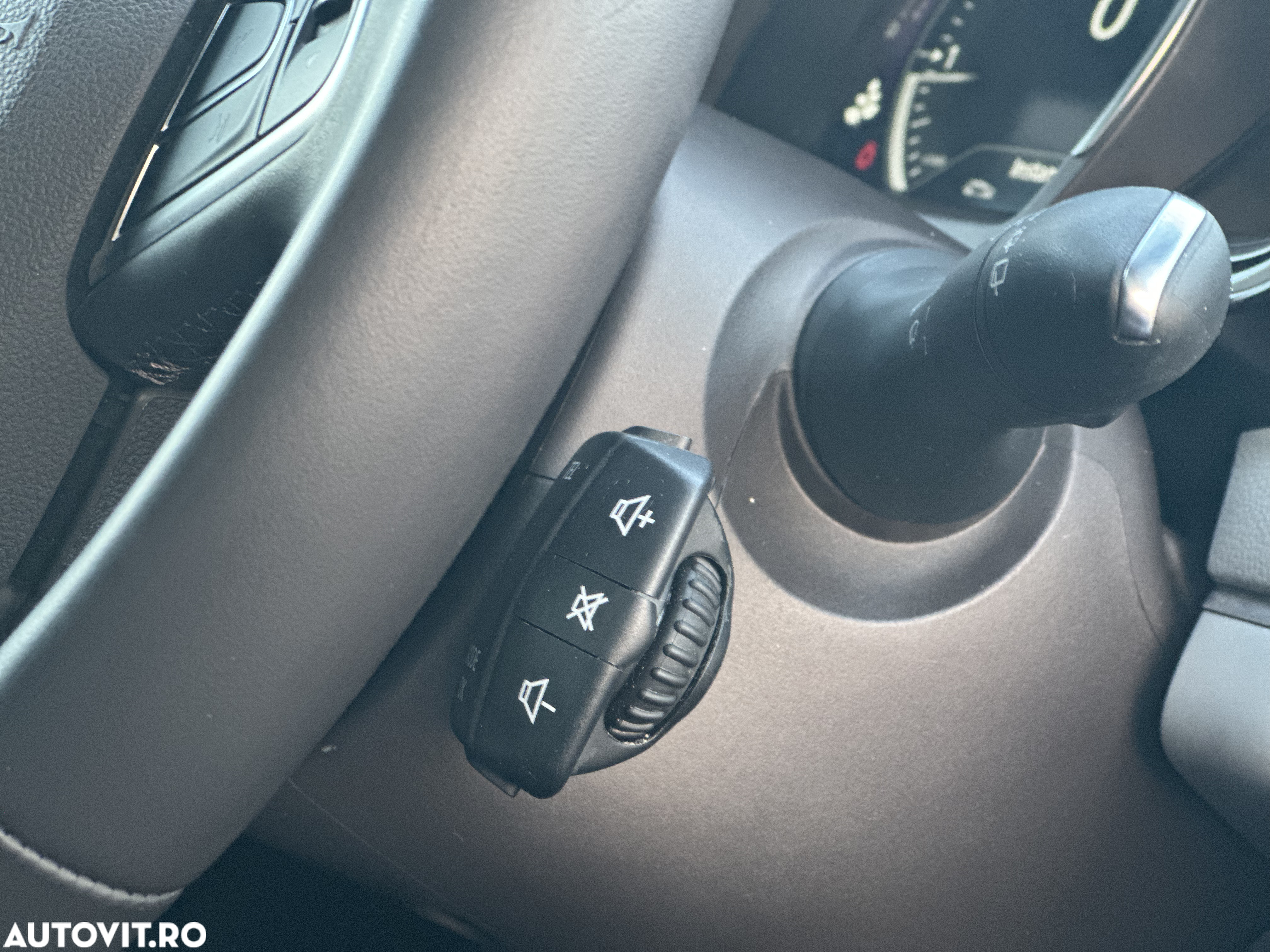 Renault Espace Energy dCi 160 EDC Intens - 10
