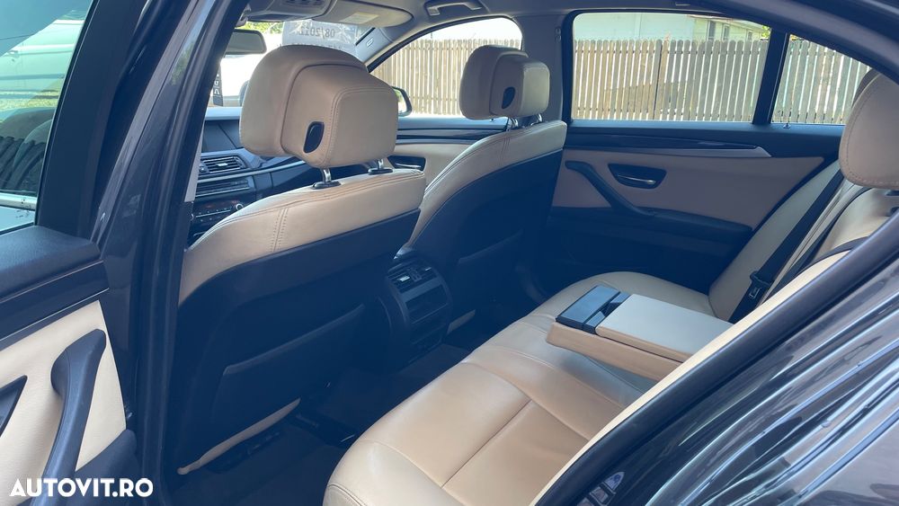 BMW Seria 5 520d - 6
