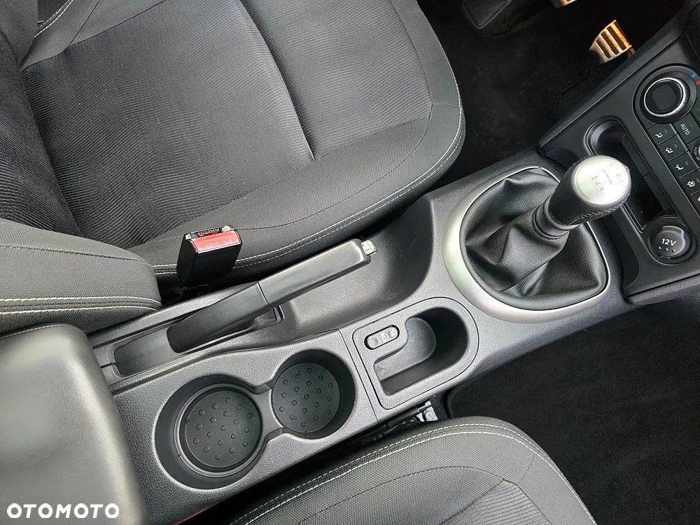 Nissan Qashqai+2 1.5 dCi DPF acenta - 32