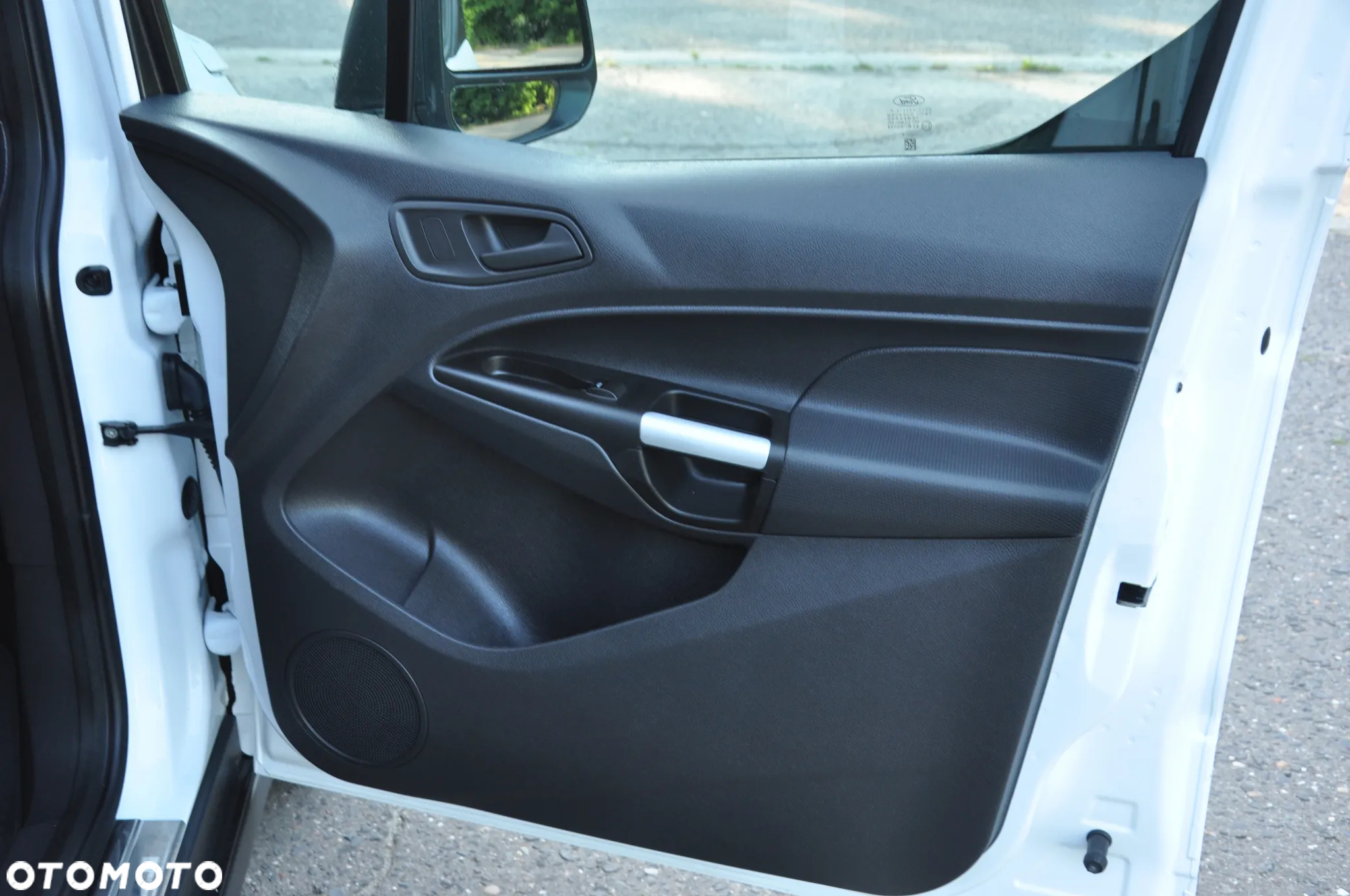 Ford Tourneo Connect - 37