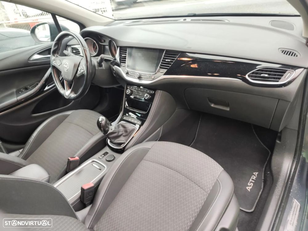 Opel Astra 1.6 CDTi Cosmo Start/Stop - 33