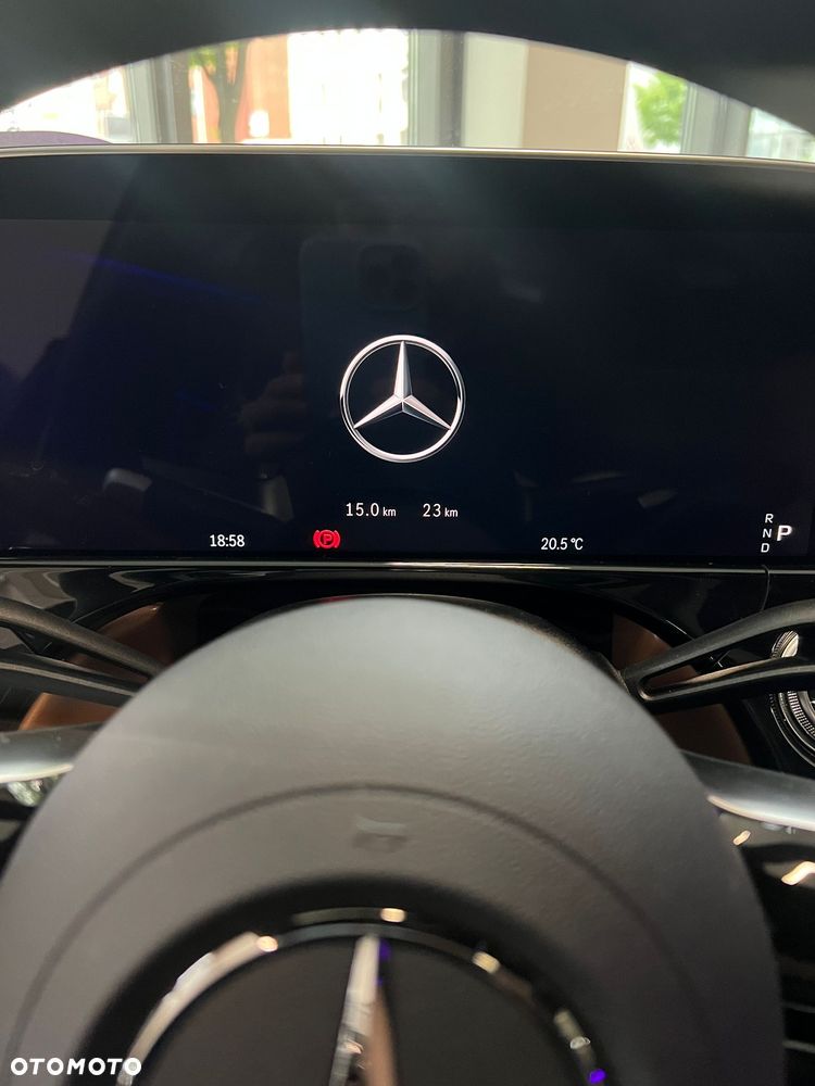 Mercedes-Benz Klasa E 200 mHEV AMG 9G-Tronic - 11