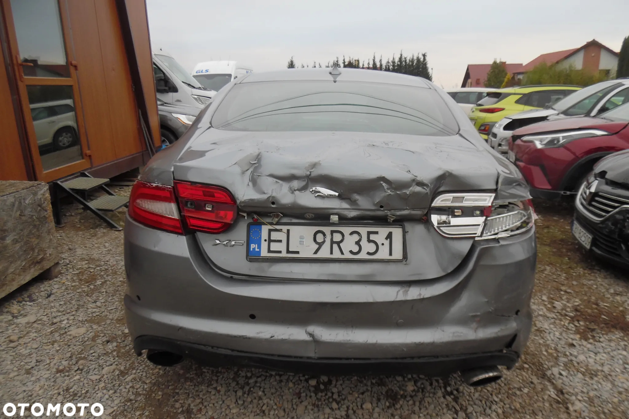 Jaguar XF 2.0 Turbo - 18