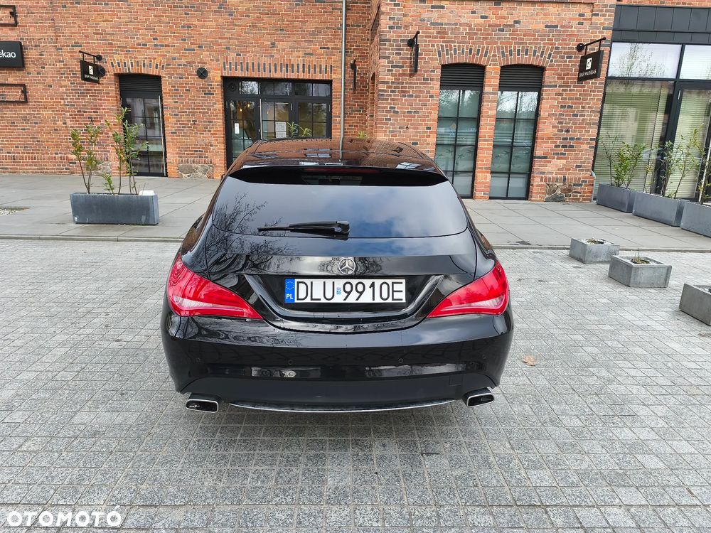 Mercedes-Benz CLA 180 AMG Line - 7