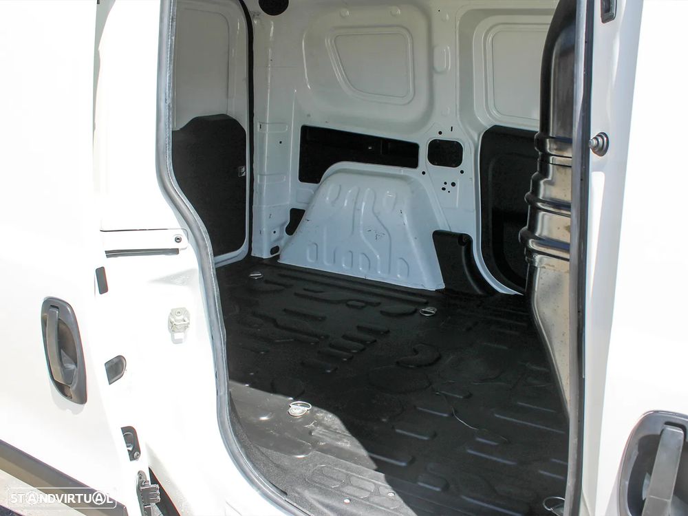 Fiat Doblo 1.6 Multijet SX 3L 105cv - 12