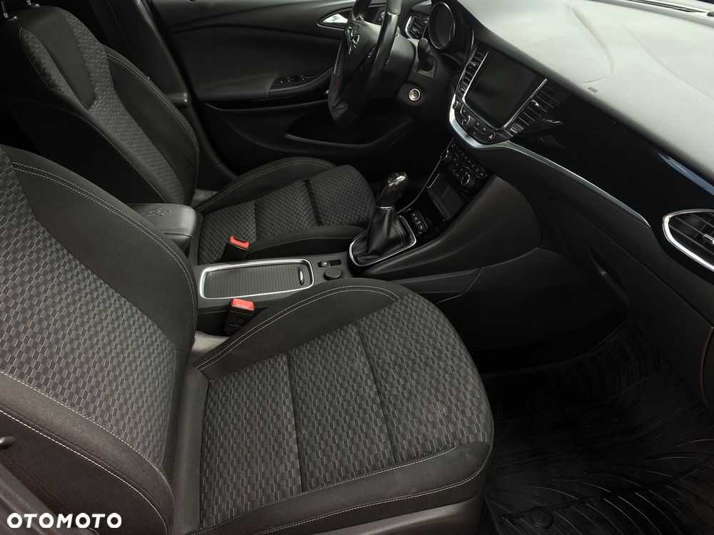 Opel Astra 1.4 Turbo Edition - 31