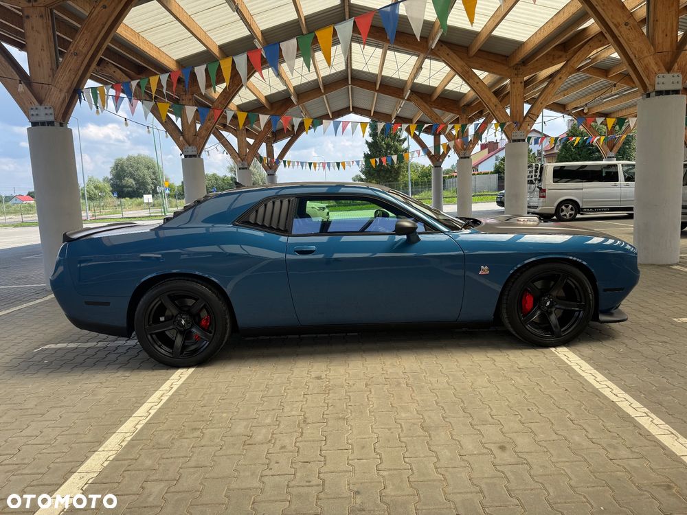 Dodge Challenger Automatik 392 Hemi Scat Pack Shaker - 12
