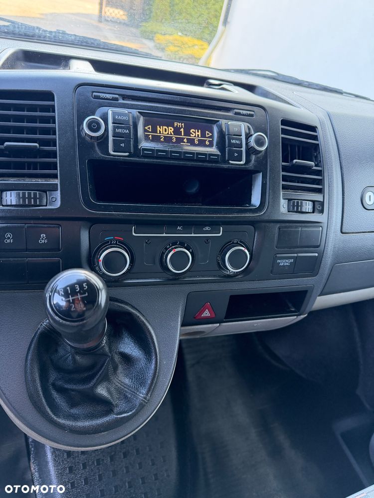 Volkswagen Transporter - 33