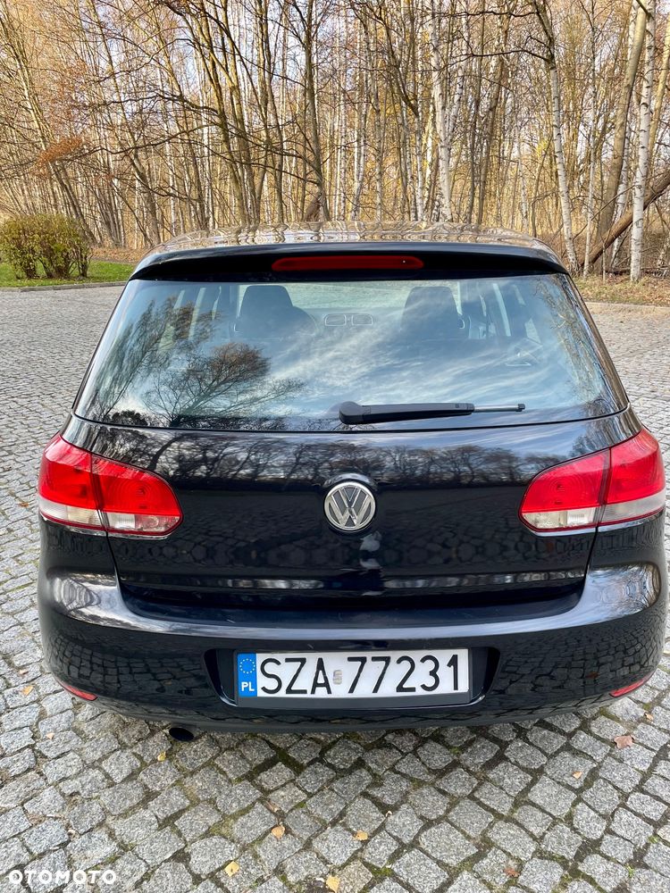 Volkswagen Golf VI 1.6 TDI Highline - 12